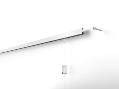 Opte pelo STAS minirail (150 cm) para um sistema de pendurar quadros quase invisível.